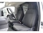Ford Transit Custom 320 2.0 TDCI L1H1 Trend 170pk - 1 + 1 Stoel - Trekhaak - Blindspot - ACC - Navi - Rijklaar