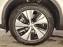 Volvo XC40 1.5 T4 Plug-in hybrid Core Bright Facelift! | Camera | Crystal White | Trekhaak