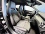 Mercedes-Benz GLA 180 Business Solution AMG | Navigatie | LM Velgen 19" | Voorstoelen Verwarmd | Cruise Control | Automatische Airco | LED Koplampen |