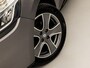 Renault Clio Estate 0.9 TCe Night&Day (NAVIGATIE, LM VELGEN, GETINT GLAS, SPORTSTOELEN, CRUISE, PARKEERSENSOREN, NIEUWE APK, NIEUWSTAAT)