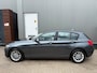 BMW 1-Serie 118i Corporate Lease / AUTOMAAT / NAVIGATIE / AIRCO / CRUISE CONTROL / NL-AUTO / PARKEERSENSOREN