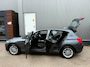 BMW 1-Serie 118i Corporate Lease / AUTOMAAT / NAVIGATIE / AIRCO / CRUISE CONTROL / NL-AUTO / PARKEERSENSOREN