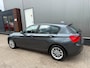 BMW 1-Serie 118i Corporate Lease / AUTOMAAT / NAVIGATIE / AIRCO / CRUISE CONTROL / NL-AUTO / PARKEERSENSOREN
