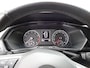 Volkswagen T-Cross 1.0 TSI Life Automatische airco, navigatie, apple carplay-android auto, trekhaak, licht metalen velgen 17 inch, parkeer sensoren voor en achter, enz.