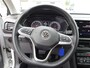 Volkswagen T-Cross 1.0 TSI Life Automatische airco, navigatie, apple carplay-android auto, trekhaak, licht metalen velgen 17 inch, parkeer sensoren voor en achter, enz.