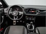 Volkswagen T-Roc 1.5 TSI 150pk Sport Trekhaak/ Stoelverwarming/ Virtual dash/ Camera/ LED/ Adapt. cruise