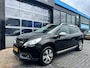 Peugeot 2008 1.2 Allure Airco panodak Navi leder Cruise Pdc Nieuwe Riem 185dkm Zeer nette Auto!!