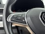 Renault Clio 1.0 TCe 90Pk Techno | Navigatie | Apple Carplay/Android Auto | Parkeersensoren Voor & Achter | Achteruitrijcamera | All-Season Banden | Cruise Control & Snelheidsbegrenzer | Climate Control | Privacy Glass |
