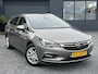 Opel Astra Sports Tourer 1.4 Business+ 1e Eigenaar,Trekhaak,150pk,Carplay,Navi,Airco,Cruise,Pdc V+A,6 Bak,Lm velgen,N.A.P,Nieuwe Apk bij Aflevering