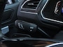 Volkswagen Tiguan 1.5 TSI ACT Highline Business R AUTOMAAT | Wegkl.th | Panodak | Dodehoek | 20'' Allseason | Stoel/ruitverw | ECC