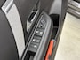 Citroën E-C4 You 50 kWh | ACCU 99% | Automaat | Camera | Apple carplay | Android auto | Warmtepomp | Cruise control | Lichtmetalen velgen | Parkeersensoren | LED |