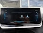 Peugeot e-2008 GT EV 3-FASEN 50kWh 136pk | KEYLESS ENTRY | STOELVERW. | 3D i-COCKPIT® | NAVI | CAMERA | 17'' LM | APPLE CARPLAY / ANDROID AUTO |