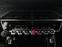 Peugeot e-2008 GT EV 3-FASEN 50kWh 136pk | KEYLESS ENTRY | STOELVERW. | 3D i-COCKPIT® | NAVI | CAMERA | 17'' LM | APPLE CARPLAY / ANDROID AUTO |