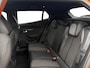 Peugeot e-2008 GT EV 3-FASEN 50kWh 136pk | KEYLESS ENTRY | STOELVERW. | 3D i-COCKPIT® | NAVI | CAMERA | 17'' LM | APPLE CARPLAY / ANDROID AUTO |