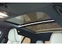 Volvo EX40 Single Motor Extended Range Ultra Europa 82 kWh | Semi-Electrische wegklapbare trekhaak | Panoramadak | 20" Lictmetalen velgen | Parkeersensoren voor + achter | 360° Parkeercamera | Harman Kardon Premium Audio | Electrische Bedienbare voorstoelen |