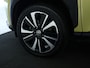 Toyota Yaris Cross 1.5 Hybrid Launch Edition AWD | Panoramadak | Trekhaak afneembaar | JBL | Head-Up Display | Dodehoek detectie | Lederen bekleding | Stoelverwarming | Elektrische achterklep |