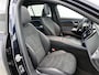 Mercedes-Benz E-klasse Estate 300 e Business Solution AMG | Winterpakket | Nightpakket | Trekhaak | Panoramaschuifdak | 360° camera | 20-inch multispaaks AMG velgen | GUARD 360° | Warmtewerend, donkergetint glas |