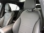 Mercedes-Benz C-klasse 300 e Business Solution Luxury | Winterpakket | Trekhaak | Warmtewerend, donkergetint glas | Panoramaschuifdak | GUARD 360° Plus | 18 inch vijf-dubbelspaaks lichtmetalen velgen |