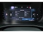 Volvo XC40 B4 Plus Dark Trekhaak, inklapbaar | Stoel-/stuurwielverwarming | Premium audio by Harman Kardon | Elektrisch verstelbare voorstoelen met geheugenfunctie | Adaptieve cruise control | 18 inch. lichtmetalen velgen | Pilot assist | BLIS | Apple carplay/ Android auto |