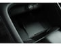 Volvo XC40 B4 Plus Dark Trekhaak, inklapbaar | Stoel-/stuurwielverwarming | Premium audio by Harman Kardon | Elektrisch verstelbare voorstoelen met geheugenfunctie | Adaptieve cruise control | 18 inch. lichtmetalen velgen | Pilot assist | BLIS | Apple carplay/ Android auto |