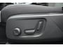 Volvo XC40 B4 Plus Dark Trekhaak, inklapbaar | Stoel-/stuurwielverwarming | Premium audio by Harman Kardon | Elektrisch verstelbare voorstoelen met geheugenfunctie | Adaptieve cruise control | 18 inch. lichtmetalen velgen | Pilot assist | BLIS | Apple carplay/ Android auto |