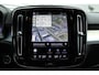 Volvo XC40 B4 Plus Dark Trekhaak, inklapbaar | Stoel-/stuurwielverwarming | Premium audio by Harman Kardon | Elektrisch verstelbare voorstoelen met geheugenfunctie | Adaptieve cruise control | 18 inch. lichtmetalen velgen | Pilot assist | BLIS | Apple carplay/ Android auto |