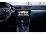 Skoda Superb Combi 1.4 TSI iV Business Edition | Cruise control adaptief | Trekhaak uitklapbaar | Voorstoelen verwarmd