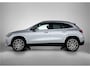 Mercedes-Benz GLA 250 e 140 Year Edition | Plus pakket | Nightpakket | Parkeerpakket | Panoramaschuifdak | 20” tien-dubbelspaaks AMG velgen | Warmtewerend, donkergetint glas |
