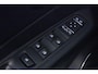 Renault Captur 1.3 TCe Intens | Camera | Navigatie | Trekhaak | Climate control | Parkeersensoren | Cruise control |
