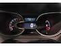 Renault Captur 1.3 TCe Intens | Camera | Navigatie | Trekhaak | Climate control | Parkeersensoren | Cruise control |