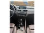 BMW X1 xDrive20i xLine | 3E EIGENAAR | 12MND GARANTIE | PANO DAK | HEAD UP | LEDER | NAVI |