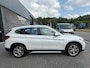 BMW X1 xDrive20i xLine | 3E EIGENAAR | 12MND GARANTIE | PANO DAK | HEAD UP | LEDER | NAVI |