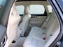 Volvo XC60 250pk Geartronic Inscription | Parkeersensoren I NAVI I Stoel- en Stuurverwarming I Cruise control