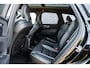 Volvo XC60 2.0 T6 Plug-in Hybrid AWD Plus Dark | PHEV Long Range | Harman Kardon Audio | Panoramadak | Achteruitrijcamera | Sportstoelen | Stoelverwarming voor en achter | Keyless Entry | Elektrische Achterklep | Elektrisch Verstelbare Voorstoelen | Cruise Control Adaptief | BLIS | Navigatie | Apple Carplay | Android Auto