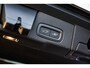 Volvo XC60 2.0 T6 Plug-in Hybrid AWD Plus Dark | PHEV Long Range | Harman Kardon Audio | Panoramadak | Achteruitrijcamera | Sportstoelen | Stoelverwarming voor en achter | Keyless Entry | Elektrische Achterklep | Elektrisch Verstelbare Voorstoelen | Cruise Control Adaptief | BLIS | Navigatie | Apple Carplay | Android Auto