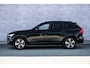 Volvo XC60 2.0 T6 Plug-in Hybrid AWD Plus Dark | PHEV Long Range | Harman Kardon Audio | Panoramadak | Achteruitrijcamera | Sportstoelen | Stoelverwarming voor en achter | Keyless Entry | Elektrische Achterklep | Elektrisch Verstelbare Voorstoelen | Cruise Control Adaptief | BLIS | Navigatie | Apple Carplay | Android Auto
