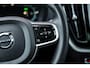 Volvo XC60 2.0 T6 Plug-in Hybrid AWD Plus Dark | PHEV Long Range | Harman Kardon Audio | Panoramadak | Achteruitrijcamera | Sportstoelen | Stoelverwarming voor en achter | Keyless Entry | Elektrische Achterklep | Elektrisch Verstelbare Voorstoelen | Cruise Control Adaptief | BLIS | Navigatie | Apple Carplay | Android Auto
