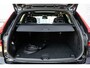 Volvo XC60 2.0 T6 Plug-in Hybrid AWD Plus Dark | PHEV Long Range | Harman Kardon Audio | Panoramadak | Achteruitrijcamera | Sportstoelen | Stoelverwarming voor en achter | Keyless Entry | Elektrische Achterklep | Elektrisch Verstelbare Voorstoelen | Cruise Control Adaptief | BLIS | Navigatie | Apple Carplay | Android Auto