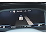 Volkswagen T-Roc 1.5 TSI R-Line Black Style LED grill, Adaptive cruise, Ergo active + Massage, IQ Light, Afn. trekhaak,  Camera