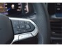Volkswagen T-Roc 1.5 TSI R-Line Black Style LED grill, Adaptive cruise, Ergo active + Massage, IQ Light, Afn. trekhaak,  Camera