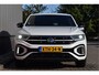 Volkswagen T-Roc 1.5 TSI R-Line Black Style LED grill, Adaptive cruise, Ergo active + Massage, IQ Light, Afn. trekhaak,  Camera
