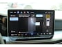 Volkswagen Golf 1.5 eHybrid 204pk Life Edition | SoH 100% | Panoramadak | Trekhaak |
