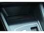 Volkswagen Golf 1.5 eHybrid 204pk Life Edition | SoH 100% | Panoramadak | Trekhaak |
