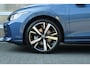 Volkswagen Golf 1.5 eHybrid 204pk Life Edition | SoH 100% | Panoramadak | Trekhaak |