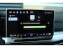 Volkswagen Golf 1.5 eHybrid 204pk Life Edition | SoH 100% | Panoramadak | Trekhaak |