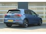 Volkswagen Golf 1.5 eHybrid 204pk Life Edition | SoH 100% | Panoramadak | Trekhaak |