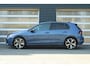 Volkswagen Golf 1.5 eHybrid 204pk Life Edition | SoH 100% | Panoramadak | Trekhaak |