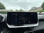 Peugeot 2008 1.2 Hybrid 145 PK GT | Demonstratiemodel Bouwjaar 2026 | Tot 8 jaar Garantie | Navigatie | 360 Graden Camera | 18" Lichtmetalen Velgen | Full LED Verlichting | Dode Hoek Detectie | Adaptieve Cruise Control | DAB+ Radio | Keyless Entry & TSart | Draadloze Telefoonlader | Apple Carplay & Android Auto |