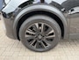 Peugeot 2008 1.2 Hybrid 145 PK GT | Demonstratiemodel Bouwjaar 2026 | Tot 8 jaar Garantie | Navigatie | 360 Graden Camera | 18" Lichtmetalen Velgen | Full LED Verlichting | Dode Hoek Detectie | Adaptieve Cruise Control | DAB+ Radio | Keyless Entry & TSart | Draadloze Telefoonlader | Apple Carplay & Android Auto |