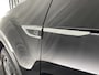 Volkswagen T-Roc 1.0 TSI R-Line | Apple carplay | Ergo stoel | Navi | Camera | IQ-light | Privacy | Dakrail | Stoelverwarm.